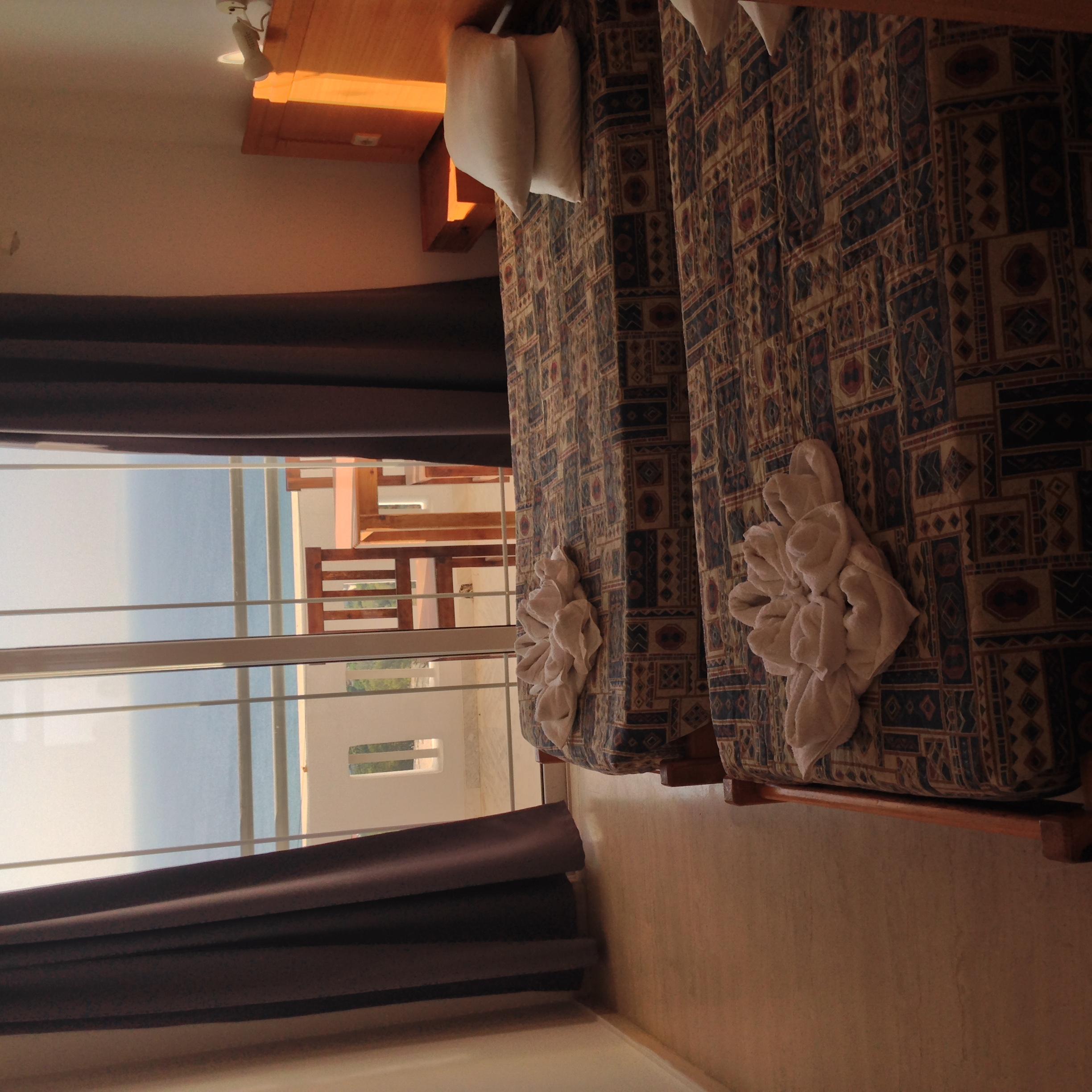קפלוס Pantheon Hotel מראה חיצוני תמונה