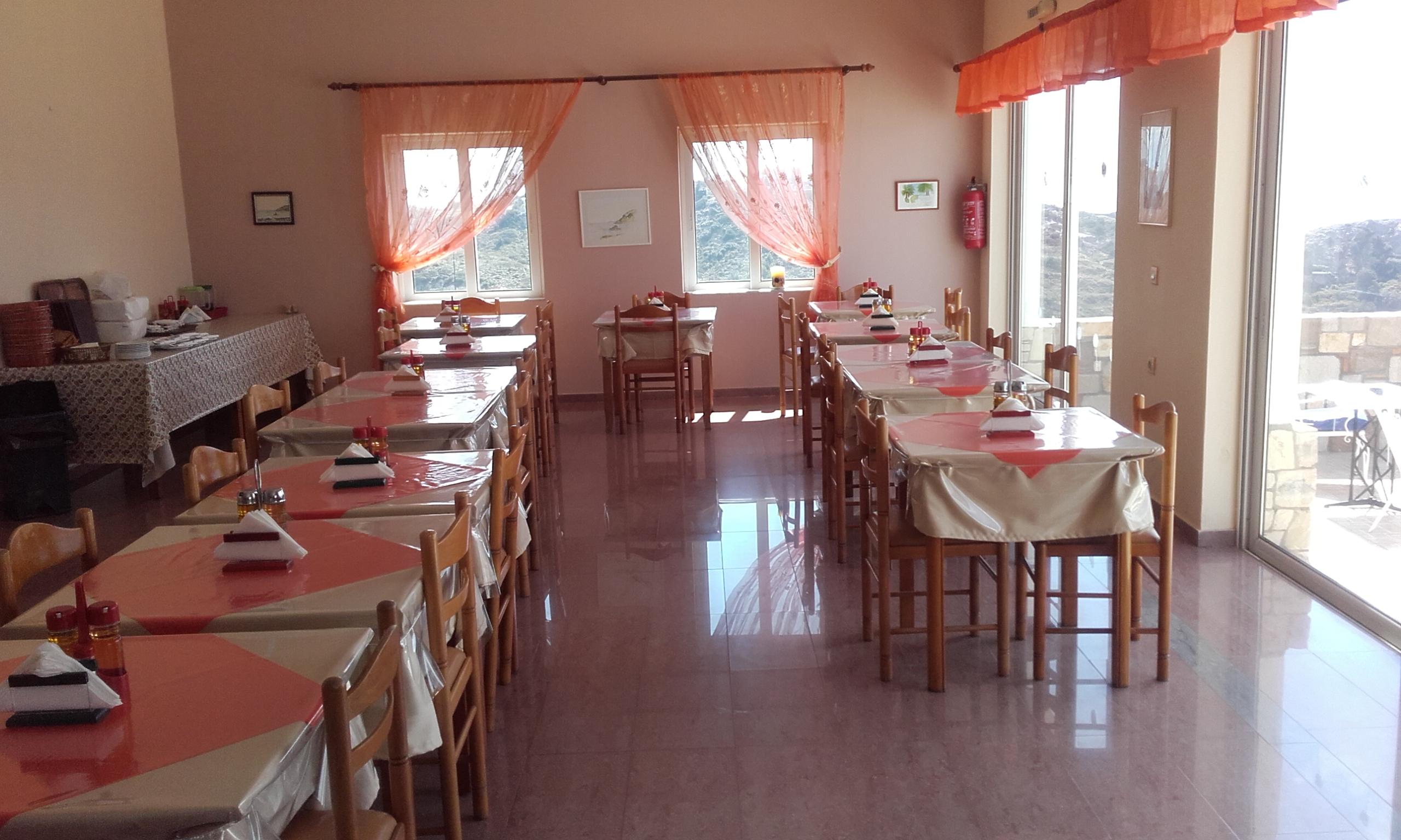 קפלוס Pantheon Hotel מראה חיצוני תמונה
