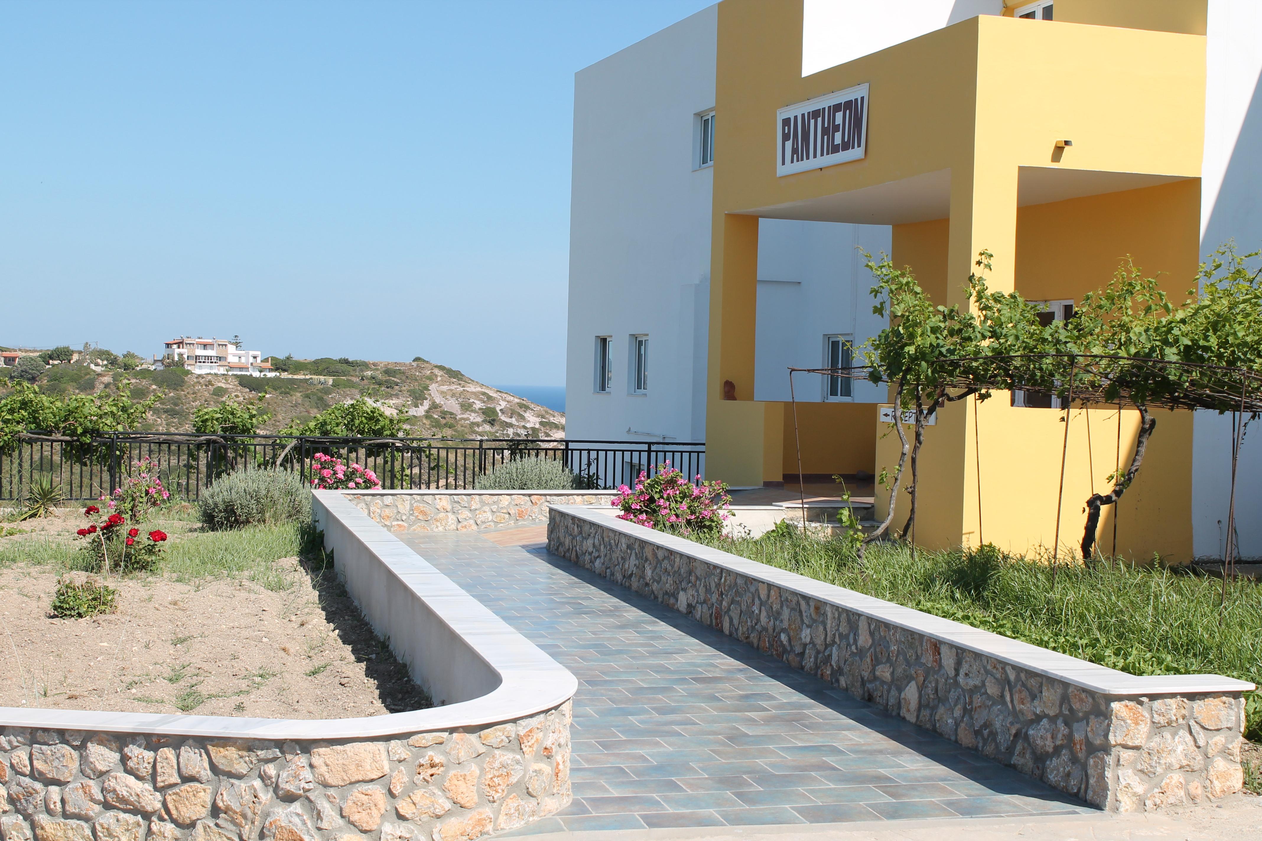 קפלוס Pantheon Hotel מראה חיצוני תמונה