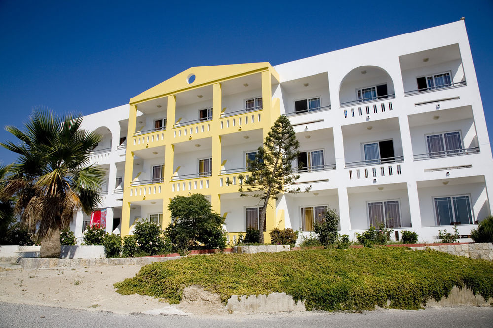 קפלוס Pantheon Hotel מראה חיצוני תמונה